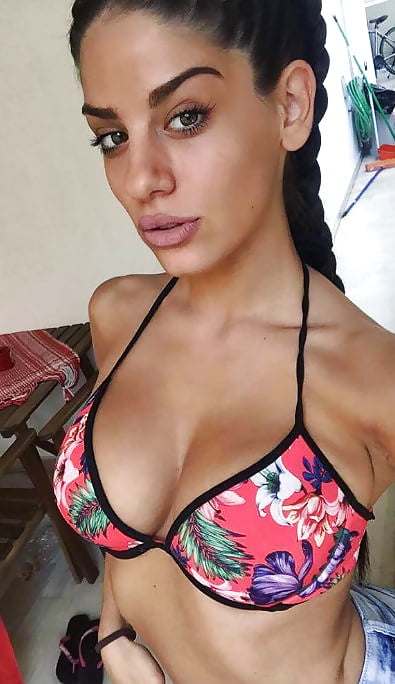 Instagram Sofia adult photos