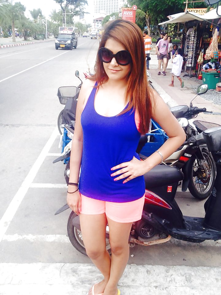 INDIAN TEEN adult photos