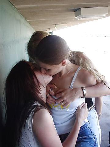 Lesbian kiss adult photos
