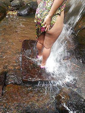 Sri Lankan Lady Showering out side adult photos