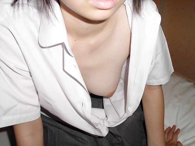 Candid Asian Teens Down Blouse adult photos