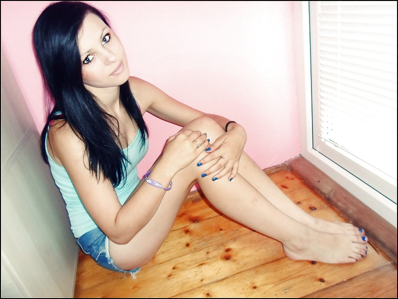 Polish teen Jowita adult photos