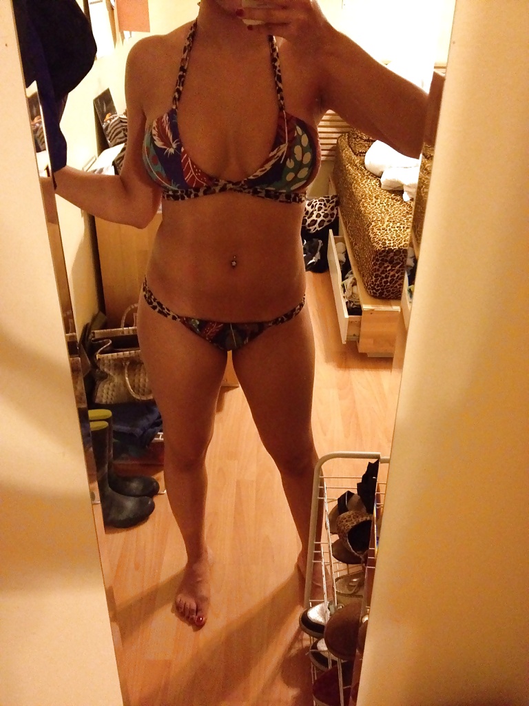 Colleen selfshots adult photos