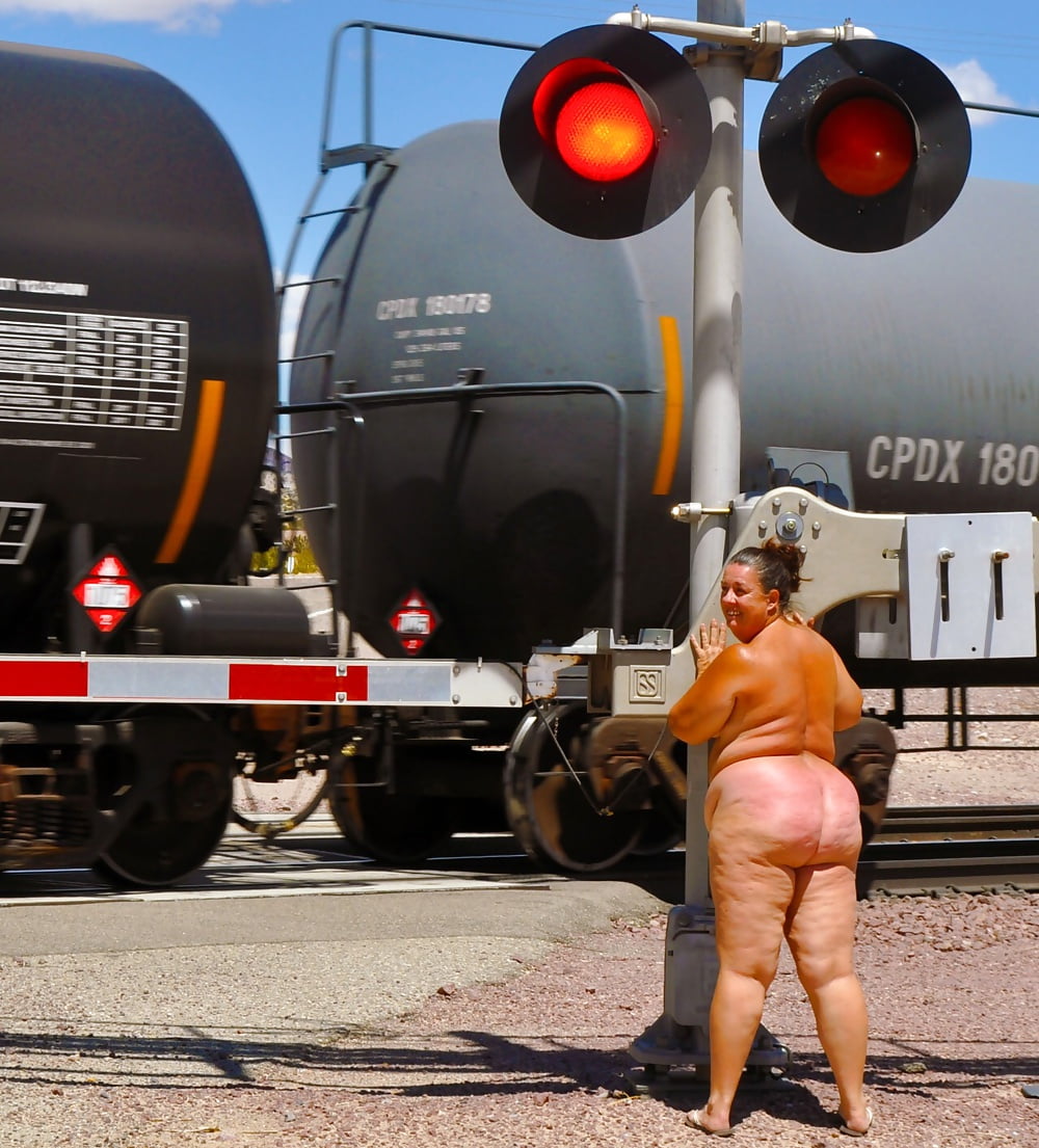 Milfs 4 adult photos