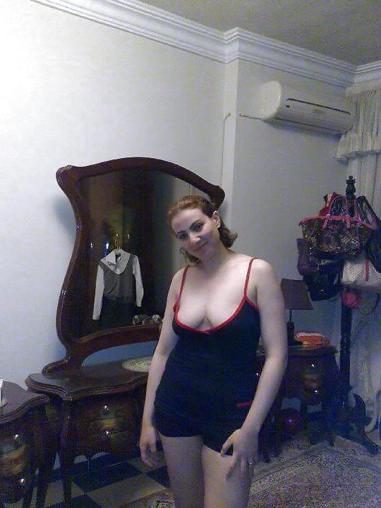 arab women 47 adult photos