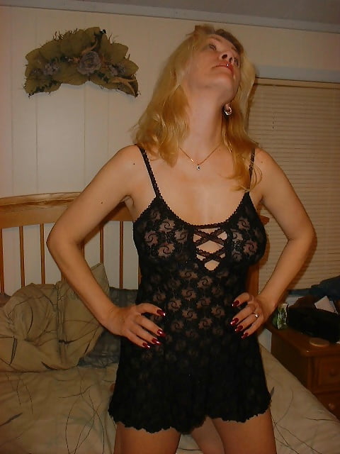 blonde milf adult photos