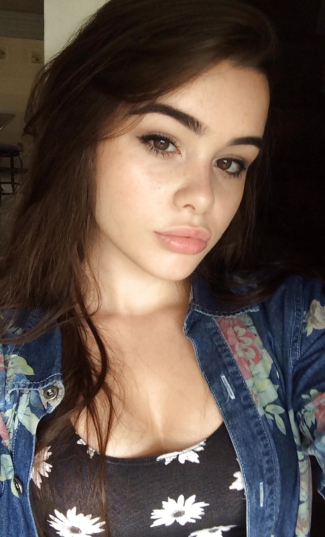 Hot Teens 5 adult photos
