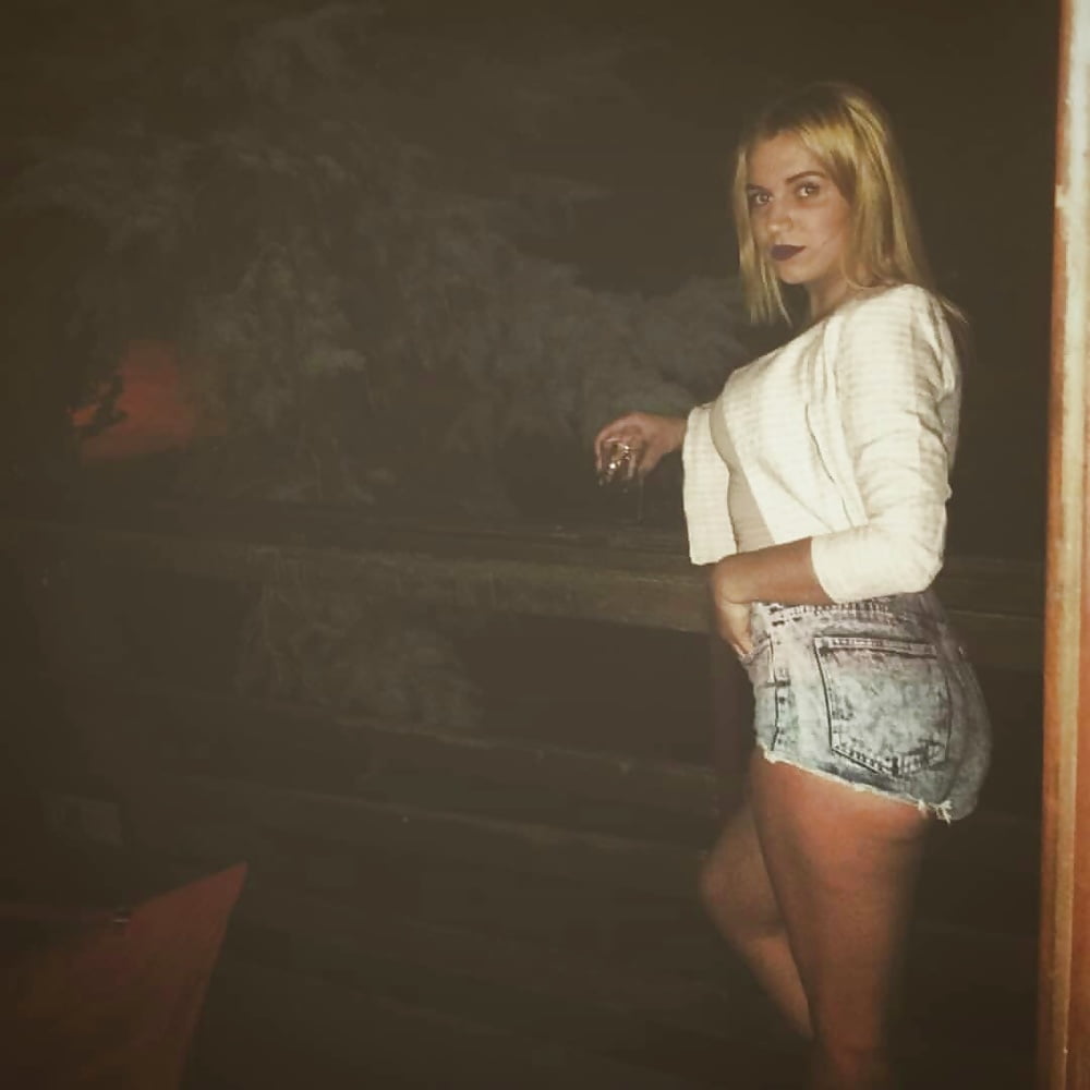Serbian teen Tamara M adult photos