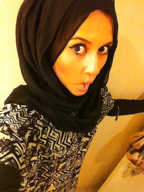Cute hijab girl ... show her some love adult photos