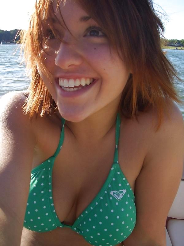 SHE IS SO CUTE adult photos