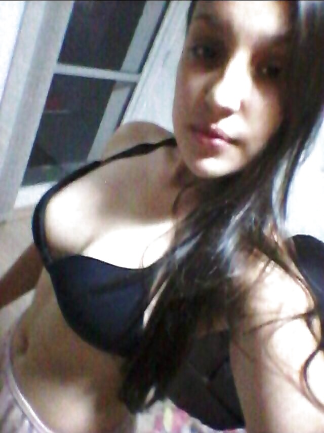 NOVINHAS E TATUADAS adult photos