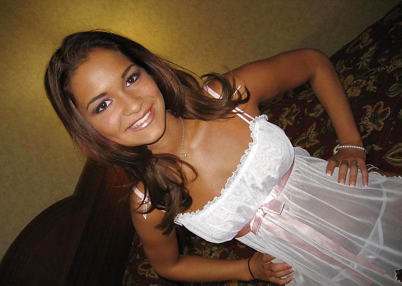 Teens Latina suck adult photos