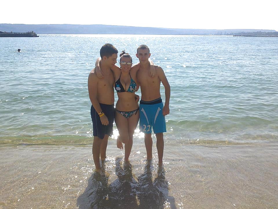 Bulgarian: Gabriela 4 adult photos