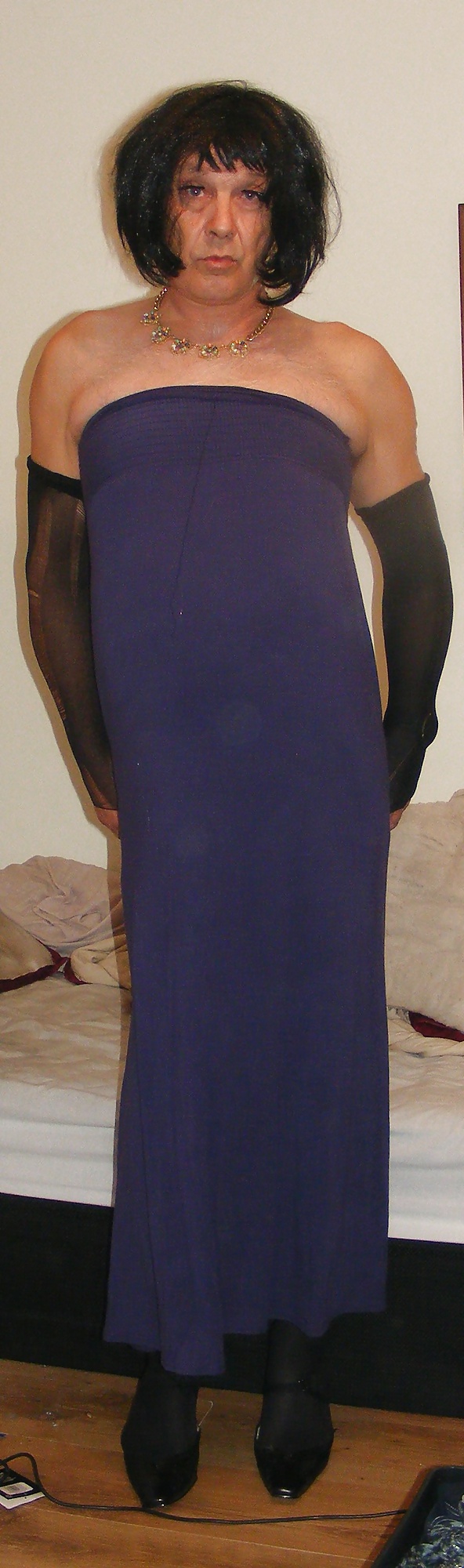 crossdresser adult photos