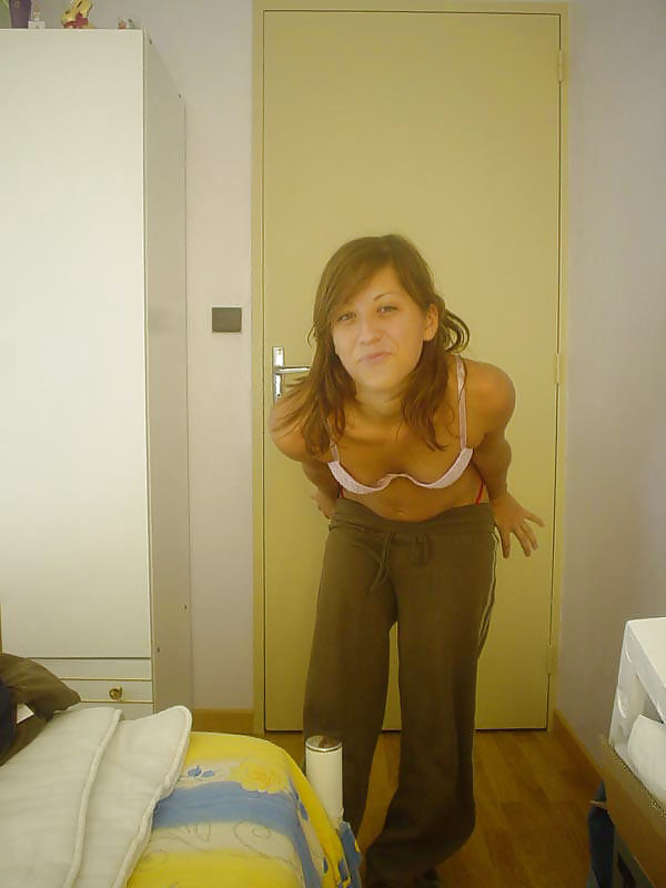 AMATEUR CRIS adult photos