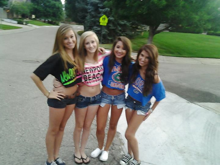 Teen TITTIES! adult photos