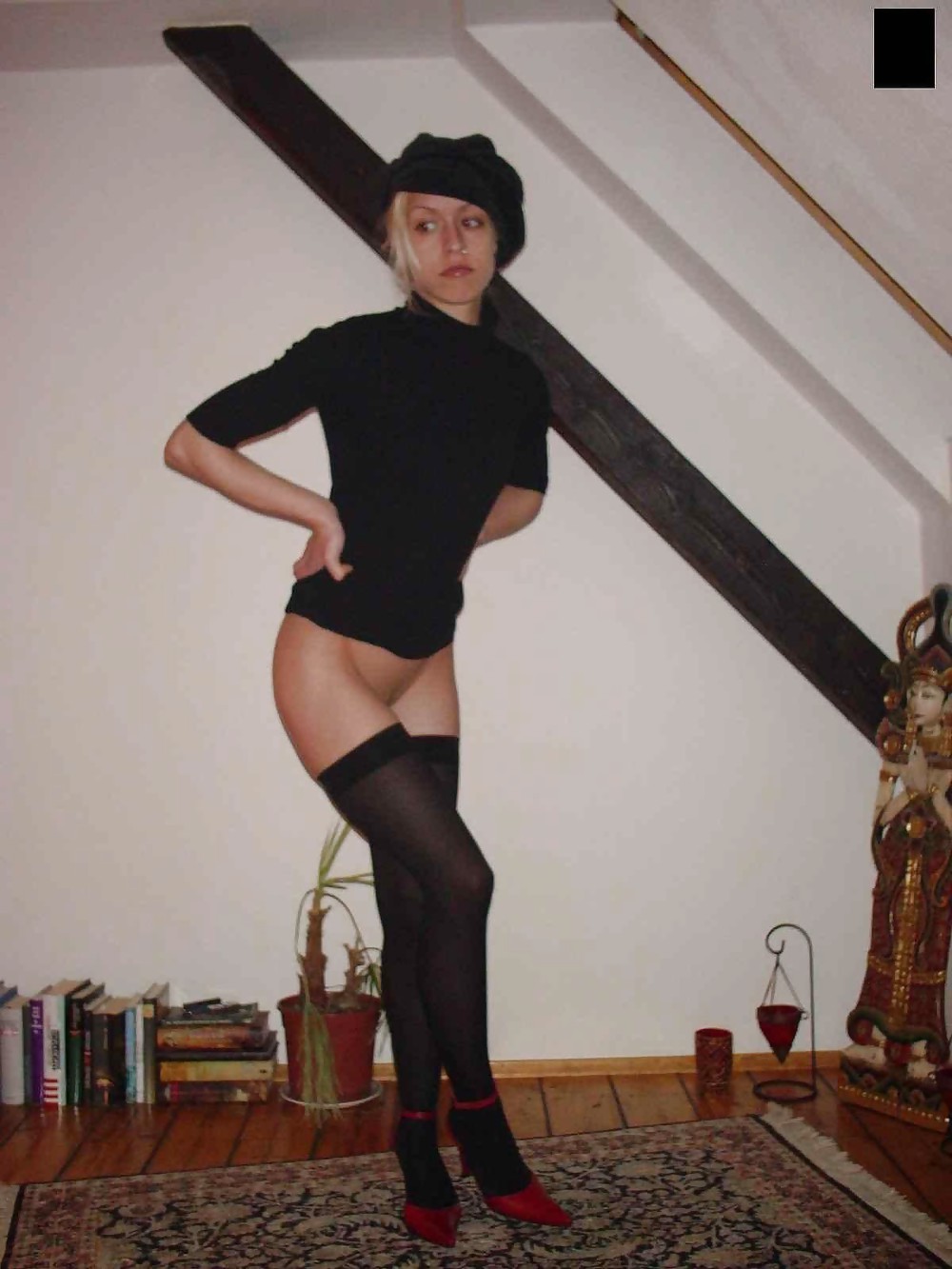 No Bottom Girls 9 adult photos