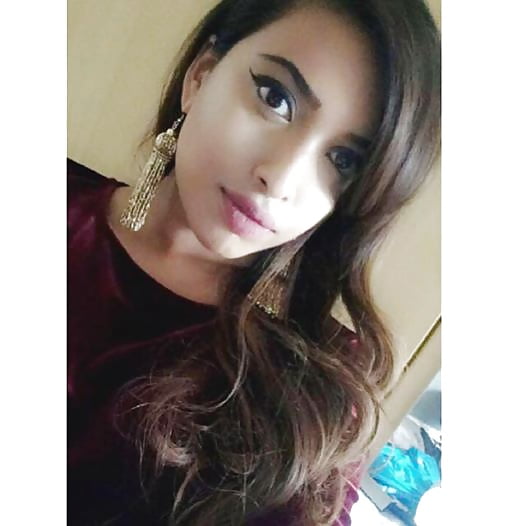 tribute Sexy cousin atiya from uk adult photos