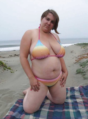 fat in woman Bikini pic
