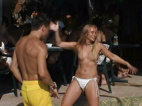 Fiesta En La Playa adult photos