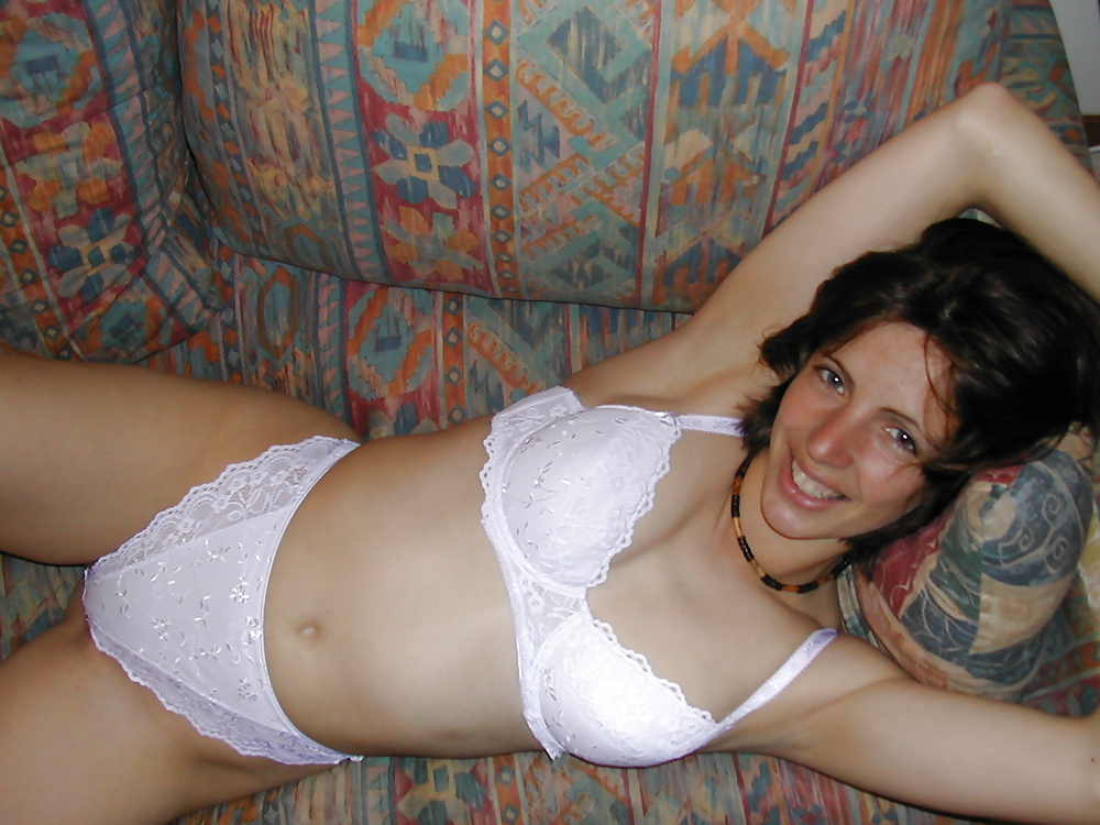 Isabelle 1 adult photos