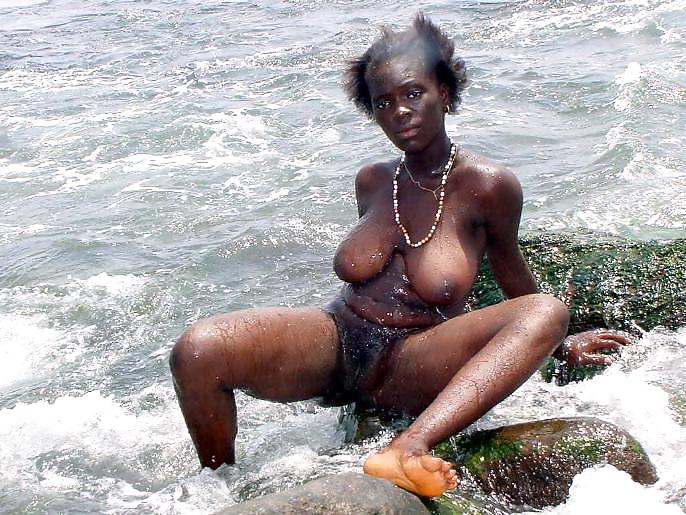 AFRICAN FEVER 23 adult photos