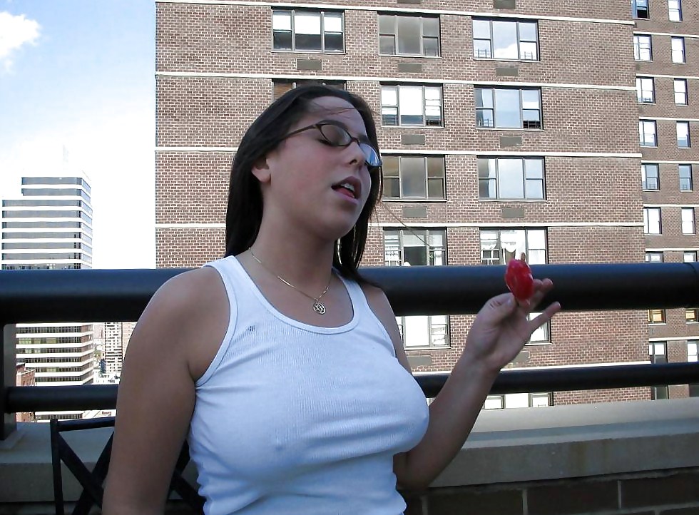 Nippel Alarm adult photos