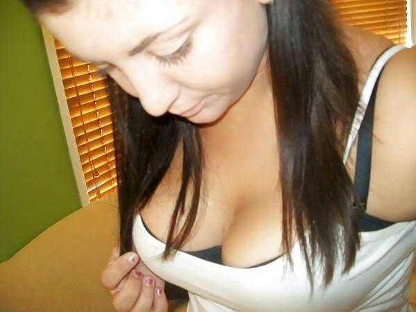 I love big tits and cleavage 1 adult photos
