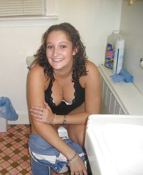 Sitting Pretty Too adult photos