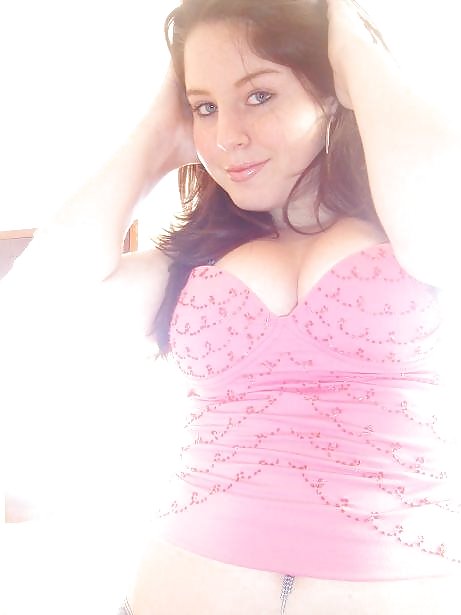 Teen - Bruna Bruce adult photos
