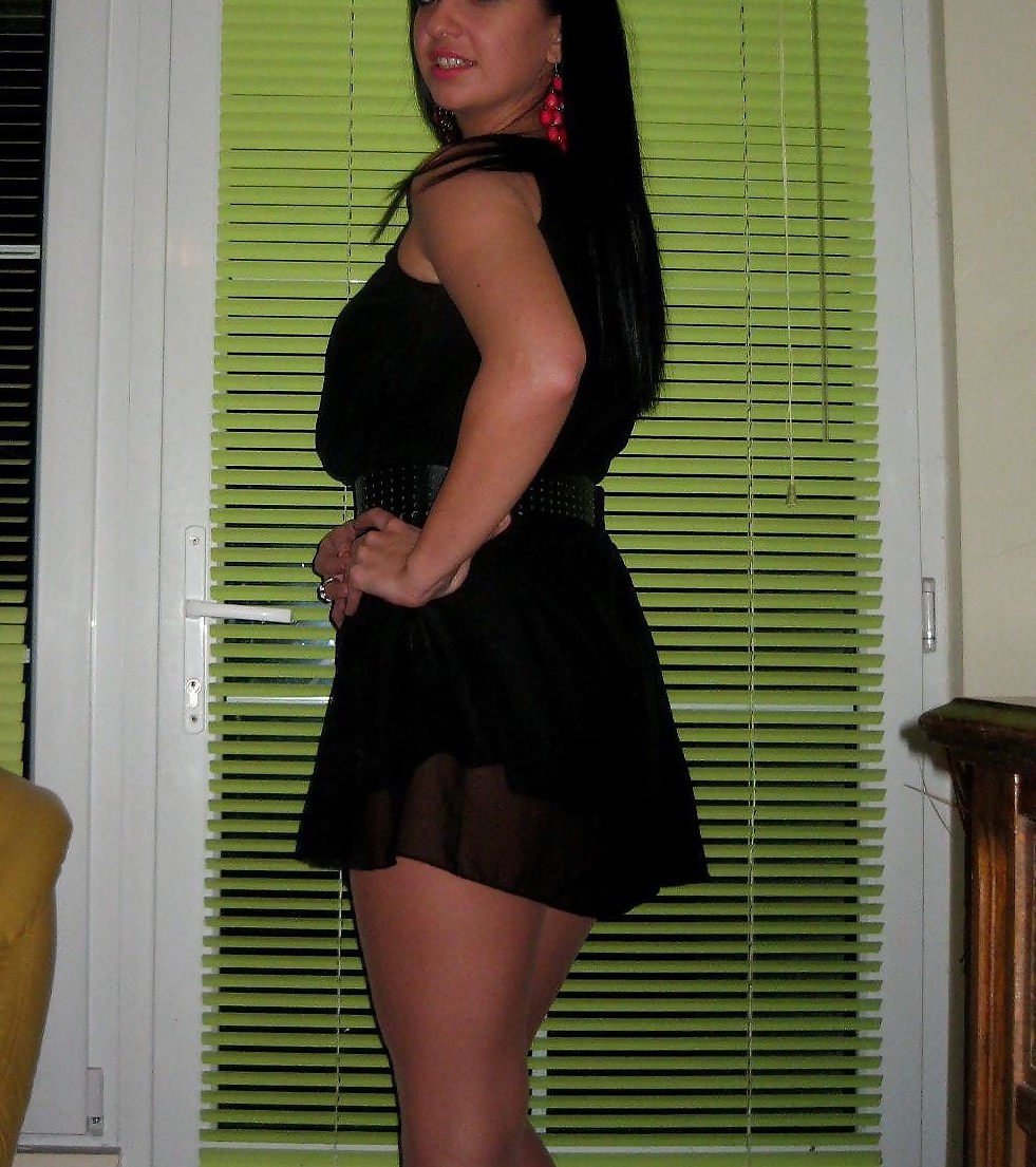 Komsinica Mica adult photos