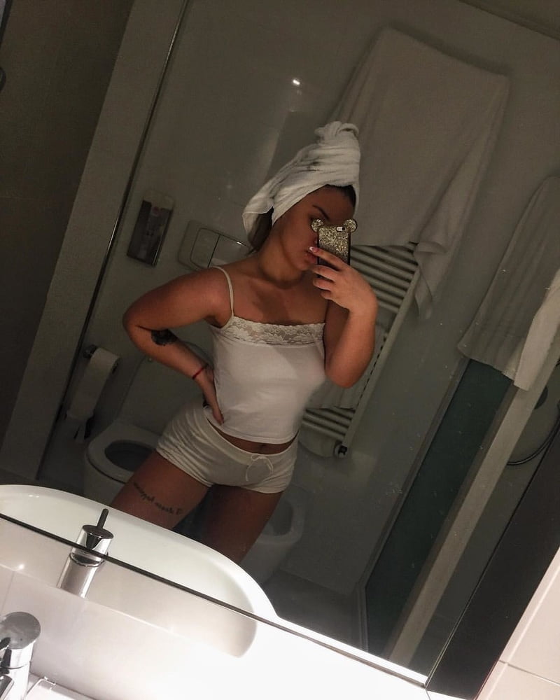 Serbian hot whore girl beautiful big ass Bojana Cvjeticanin photo #324371287
