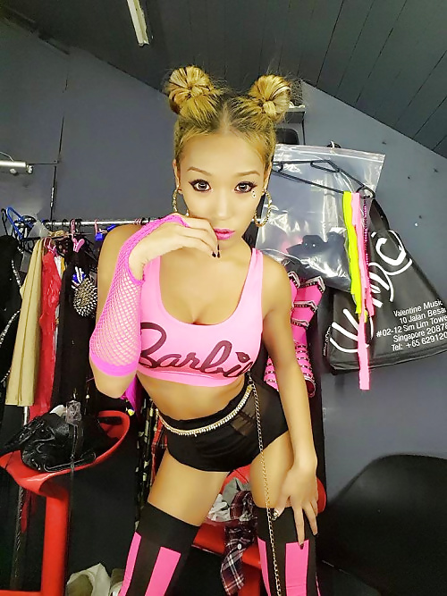 Bimbo sluts 1 adult photos