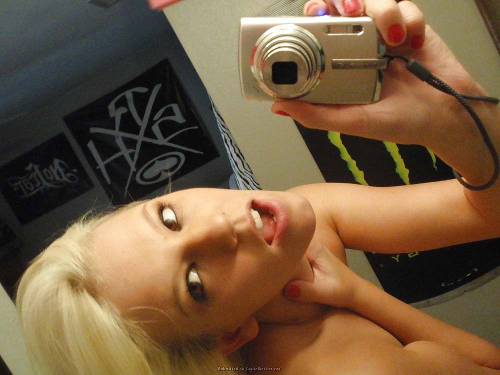 Blonde Bitch adult photos