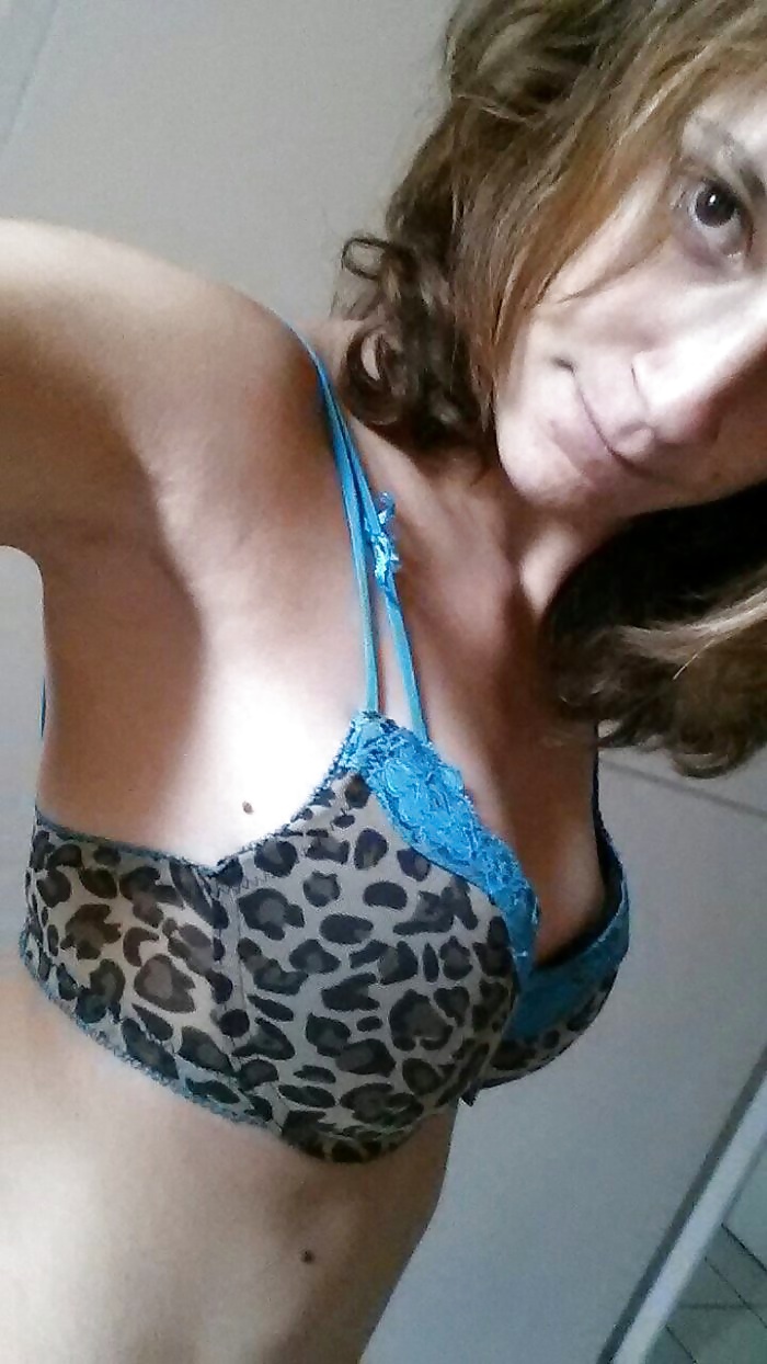 Encore elle adult photos