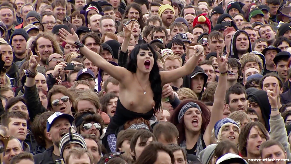 Flashing at UK Metal Concert adult photos