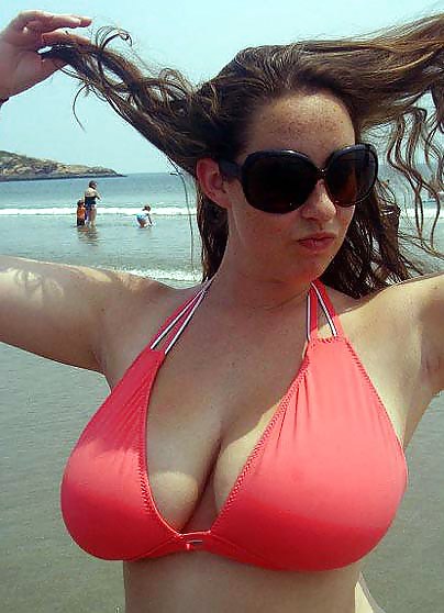 Non-Nude Big Tits Mix! adult photos