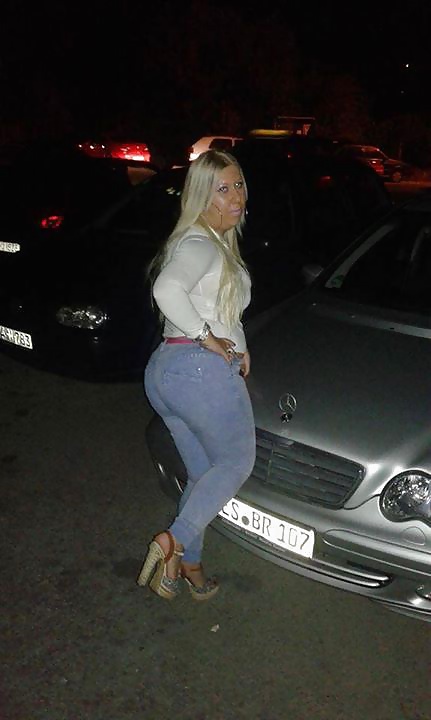 Maja guzata adult photos