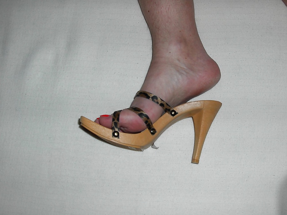 Nice Feet and High Heels and Toes Vol.4 adult photos