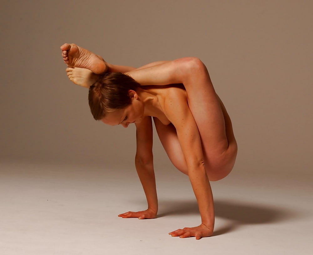 naked-yoga-gallery-sexy-girl-feeling-boobs-and-dildo