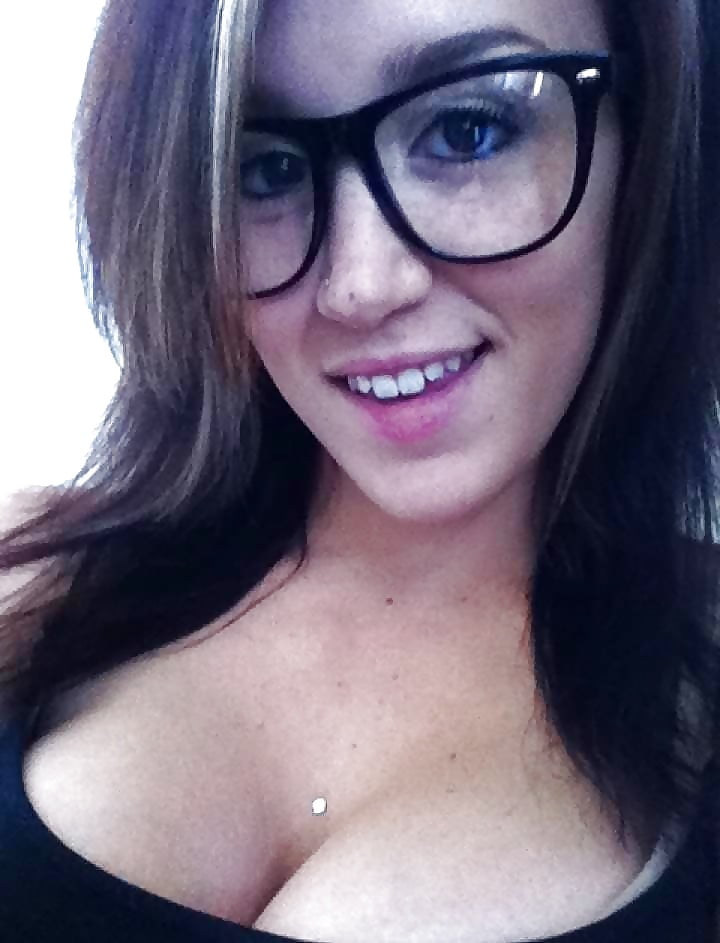 nice nerdy girls adult photos