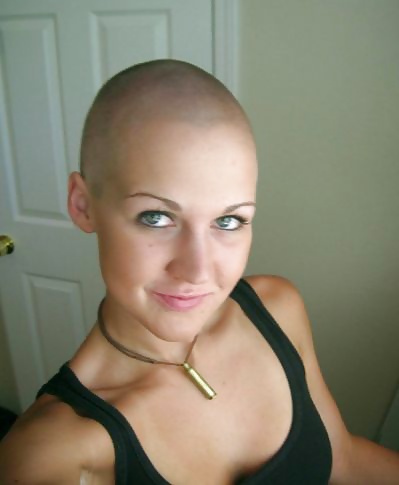 Short Haired Chicks adult photos