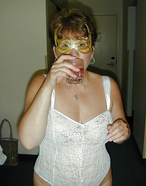 Everyday Women adult photos