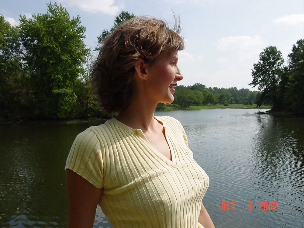 Milf Annemarie adult photos