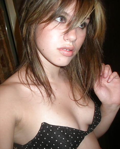 horny teen takes naked selfies hot adult photos