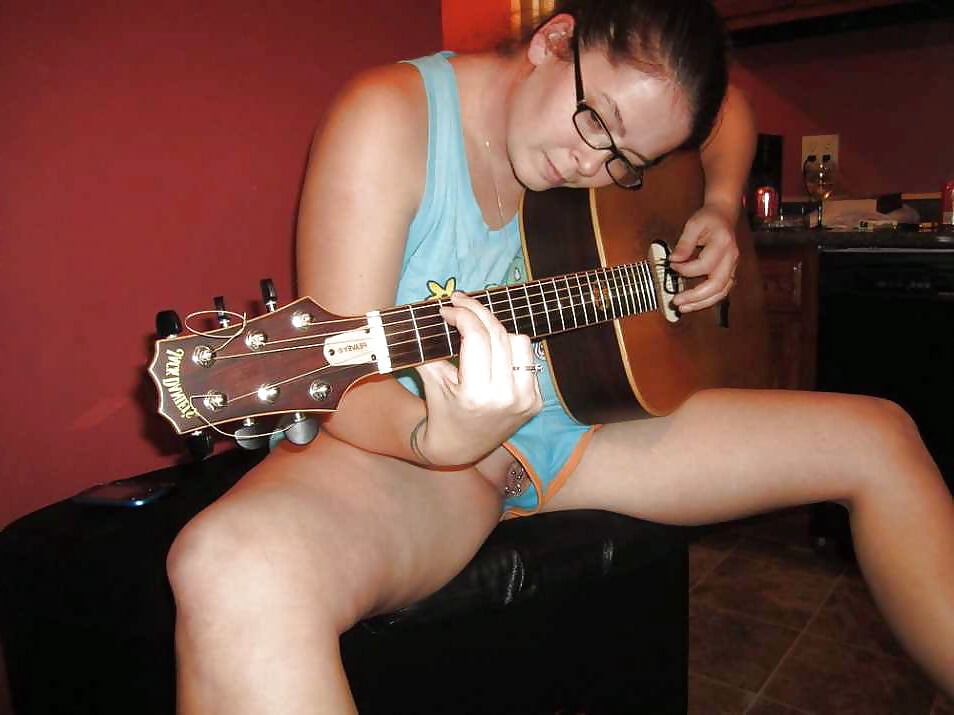 Amatours 77 adult photos