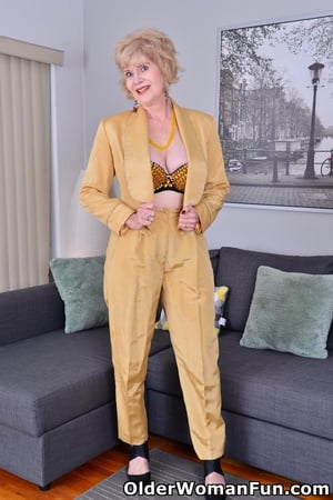 dressed to undressed from olderwomanfun         