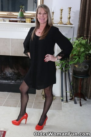 dressed to undressed from olderwomanfun         