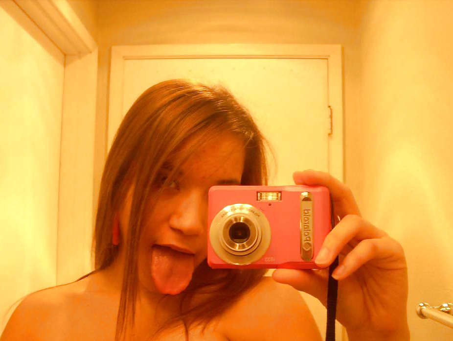 Amateur girl 25 adult photos