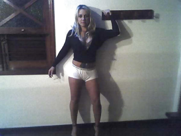 LOIRA RABUDA adult photos